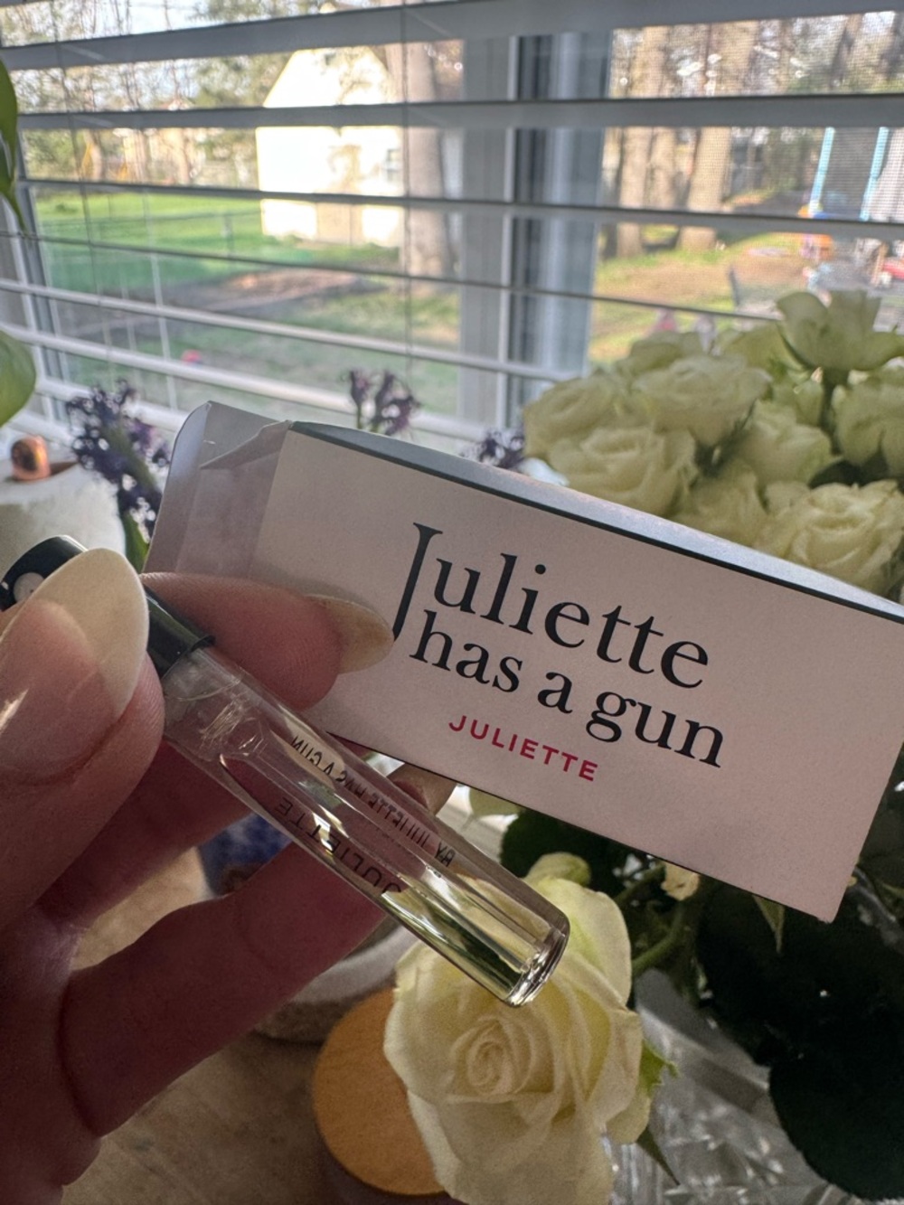 Juliette Has a Gun Juliette Sample Vial - White